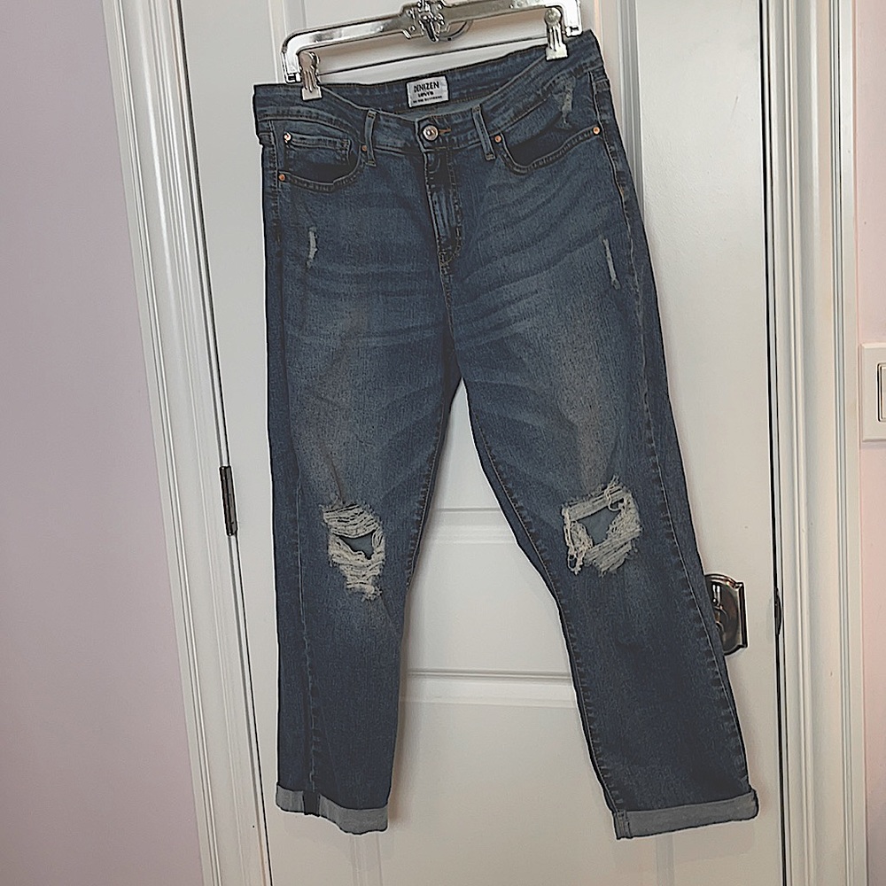 Levi’s Mid Rise Boyfriend Jean